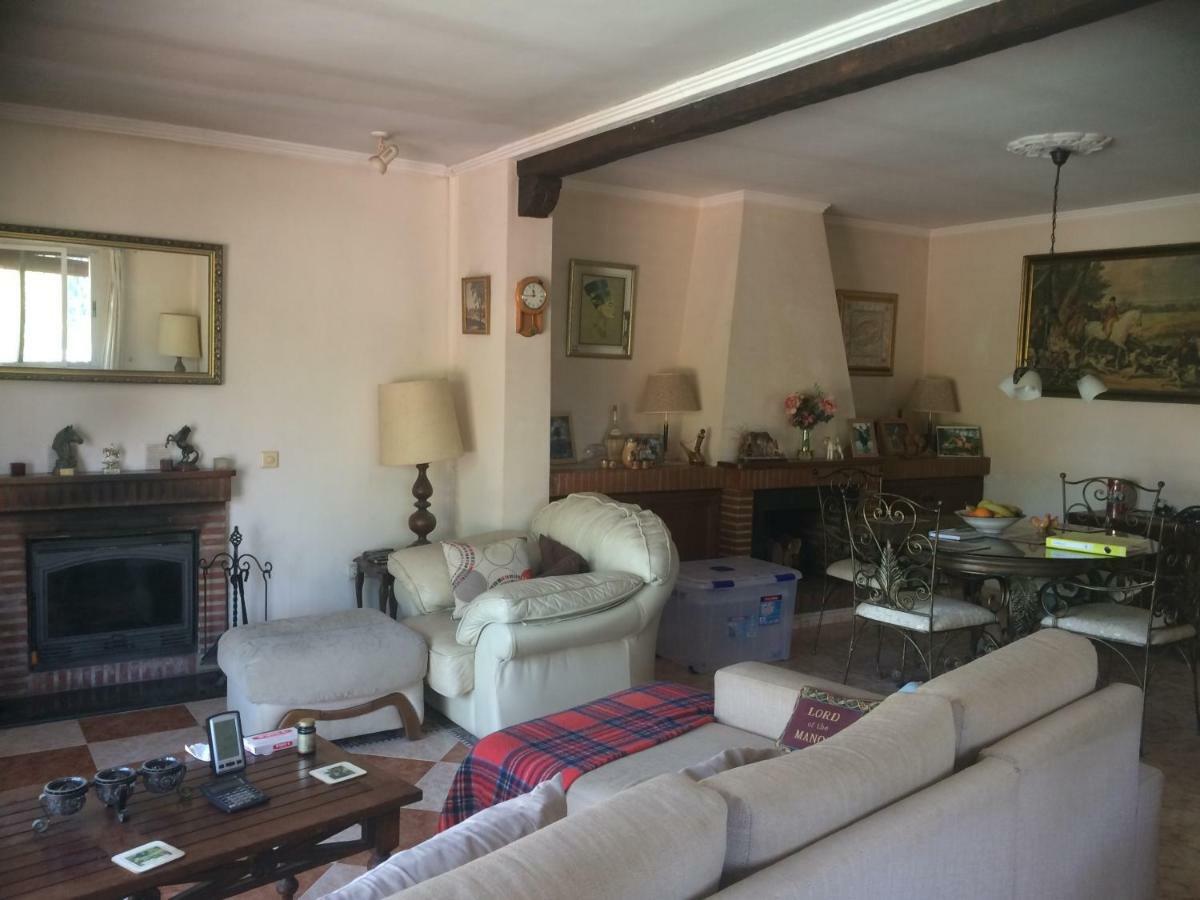 Villa De La Rosa Málaga Exterior foto